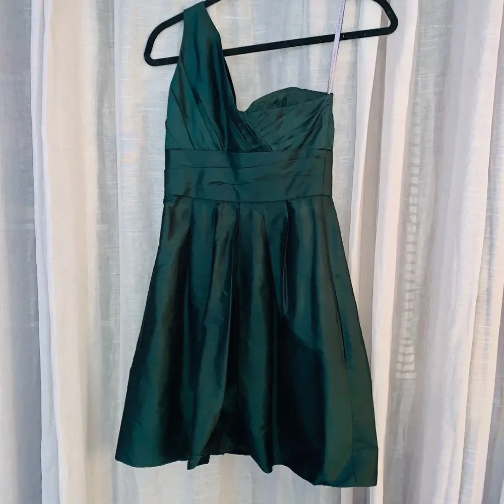 Vera Wang Lavender Label Green Dress